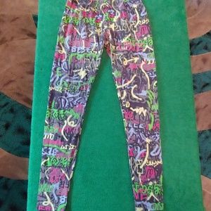 🌞5 for $20🌞 Graffiti Leggings